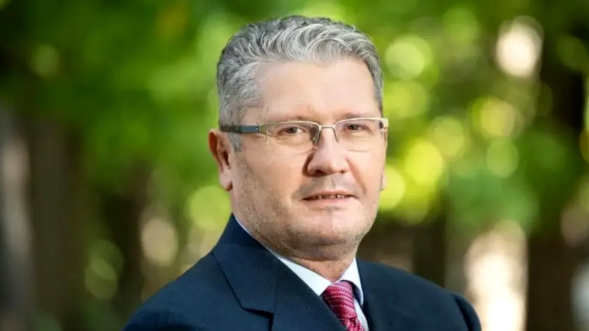 Un candidat la Primăria Capitalei şi-a anunţat retragerea din cursă