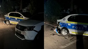 Beat și hotărât. Un șofer a ajuns direct în curtea Poliției, după ce a distrus bariera și 6 mașini