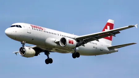 Panică într-un avion cu 232 de pasageri. Unul dintre motoare a luat foc la decolare