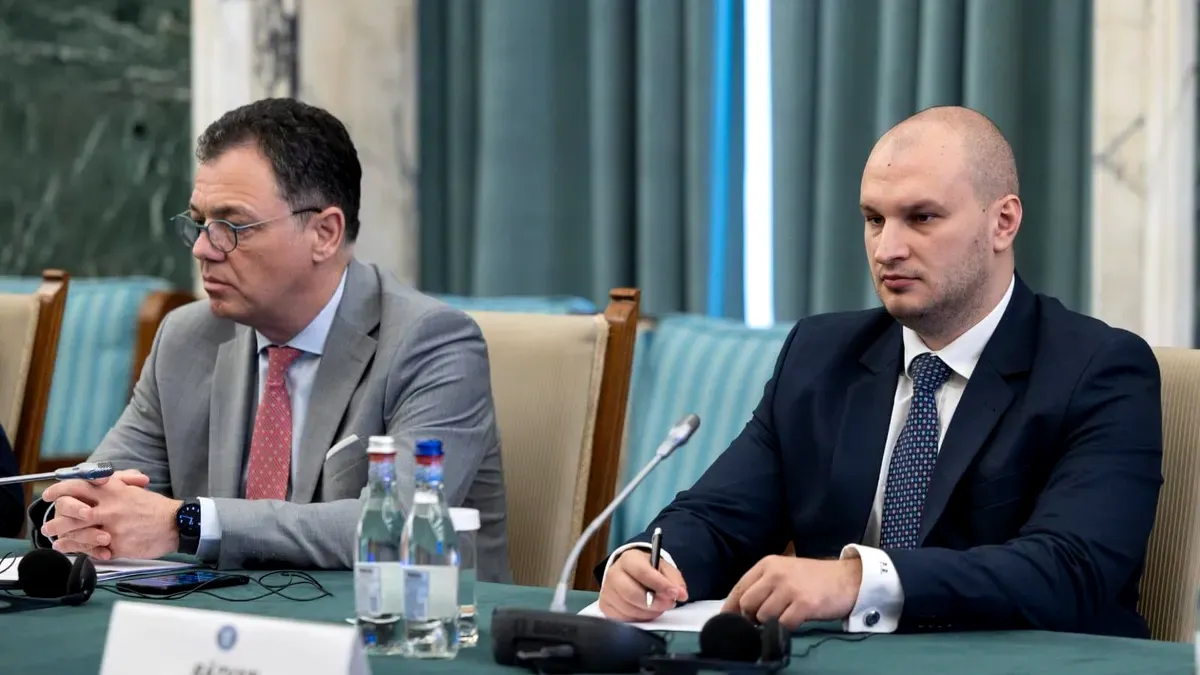 Noul director general de la Romarm, Răzvan Marian Pîrcălăbescu, impus de PSD, este nefrecventabil pentru ministrul USR al Economiei, Radu Miruță