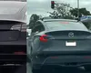 Şocant! Proprietarii montează siglele altor mărci pe automobilele Tesla