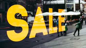 Zece trucuri pentru a nu fi păcălit de Black Friday