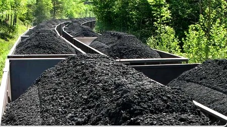 Polonia blochează importurile de cărbune de la ruși