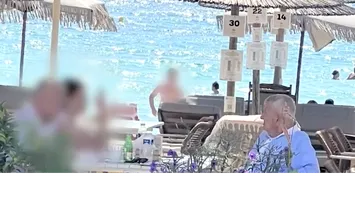 Fugarul Sorin Oprescu trăiește fără griji în Grecia. A fost fotografiat la o terasă pe o insulă