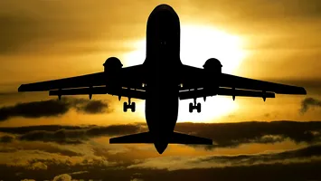 Se anulează zboruri de pe un aeroport important din Europa. Românii, avertizați cu privire la greve generale.