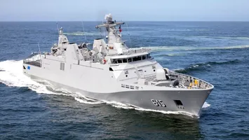 Forțele Navale, dotate cu nave militare învechite, deși la Galați se construiesc nave sofisticate pentru state NATO