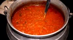 Zacuscă de fasole boabe, rețeta tradițională care iese cremoasă ca la mama acasă
