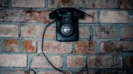 Enigma numărului de telefon blestemat. Povestea e cutremurătoare