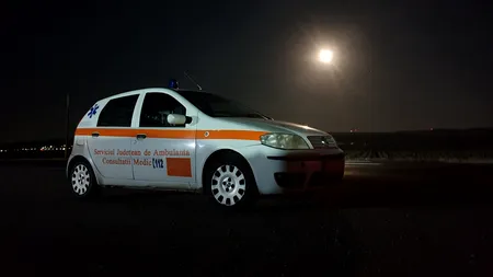 Un medic cu specializare de ginecologie și psihiatrie s-a dus să salveze un copil care s-a înecat cu o bucată de cârnat...