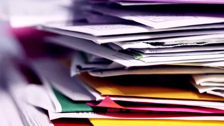 Cum îți poți distruge cele mai importante documente. MAI vorbește despre obiceiul care te poate lăsa fără certificate