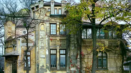 Destinul trist al unei bijuterii arhitecturale. Un castel celebru, scos la vânzare pentru 2 milioane de euro