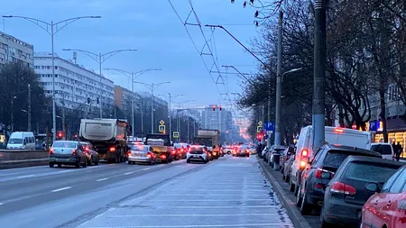 Consiliul General al Capitalei a aprobat azi creșterea prețurilor de parcare până la 300-600 de lei pe an și publicarea pe site a autorizațiilor de construcție