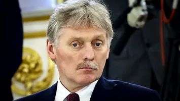 Putin reacționează prin Peskov, purtătorul de cuvânt de la Kremlin. Modificările în politica externă a SUA sunt în acord cu perspectivele Rusiei