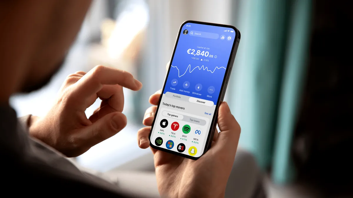 Revolut introduce noi măsuri de siguranță pentru banii tăi