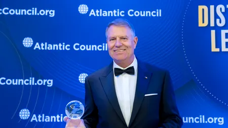 Președintele Klaus Iohannis, premiat în SUA! I-a mulțumit lui George W. Bush