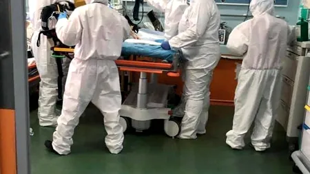 Ministerul Sănătății: Trei pacienți infectați cu SARS-Cov-2, transferați în Polonia