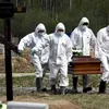Pandemia încă bântuie cimitirele. 150 de morţi de Covid dezgropaţi după ce nu s-au descompus în 5 ani
