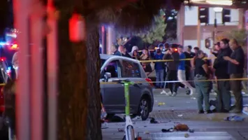 Cel puțin 31 de răniți după ce o mașină a intrat în mulțime în Los Angeles