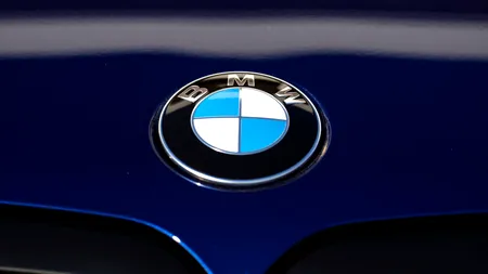 BMW recheamă în service aproape jumătate de milion de mașini 
