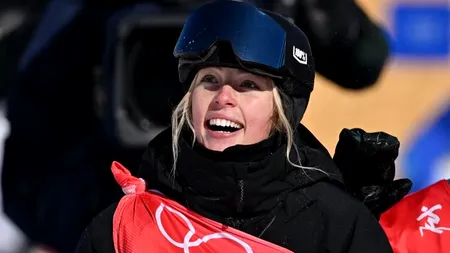 JO 2022: Noua Zeelandă a câștigat prima medalie olimpică de aur la jocurile de iarnă prin Zoi Sadowski-Synnott la snowboard