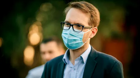 Dominic Fritz se opune carantinei de noapte în weekend: De ce de la 18.00, cei cu certificat verde să fie pedepsiți?