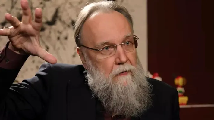 FrikiPedia: Sandilii fără frontiere. Azi – Dughin, filosoful lui Putin