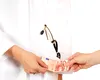 Un medic ginecolog a luat mită pentru o cezariană și și-a recunoscut vina. Ce pedeapsă a primit în instanță