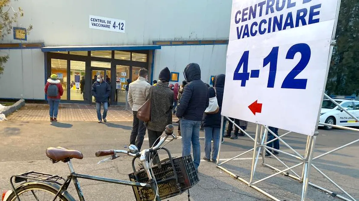 Câte persoane s-au vaccinat în Bucureşti de vineri, până duminică dimineaţa