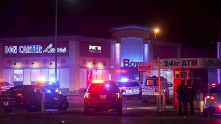 Atac armat în Illinois, SUA, la o sală de bowling. Cel puțin trei persoane au fost ucise
