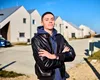 Cât costă noile case în ansamblul rezidenţial în care locuieşte David Popovici