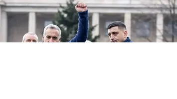 Călin Georgescu, mesaj emoționant în ziua alegerilor: „Vom fi puternici!”