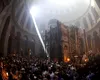 Lumina Sfântă s-a aprins la Ierusalim. Va ajunge în România în această seară