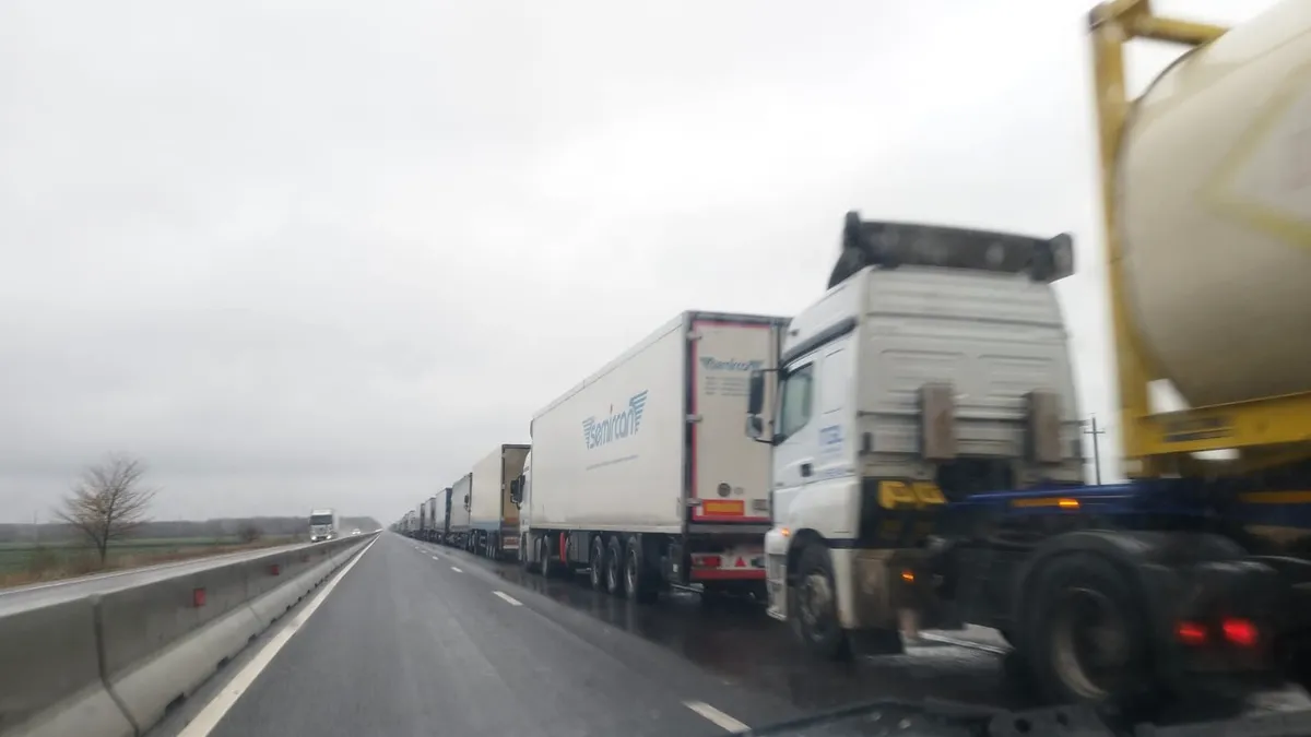 Ucraina taxează la greu legumele din România, în timp ce marfa lor circulă liber la noi