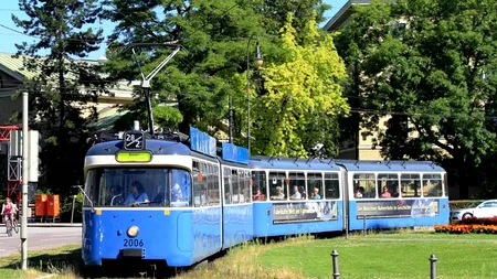 Tramvaiul-cofetărie, darul STB de Ziua Copilului, pleacă de la Depoul Dudești