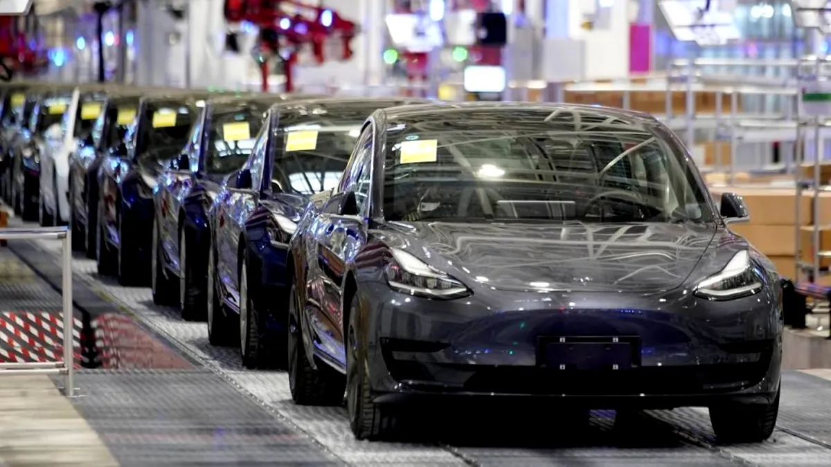Tesla, livrări de 185.000 de mașini în primul trimestru al anului