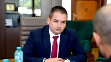 Șeful ANSVSA, Alexandru Bociu, joacă alba-neagra cu hotărârile judecătorești ale directorului DSVSA București