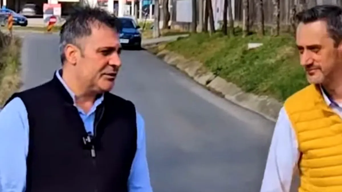 Angajat de primar, după ce a făcut figuraţie în filmuleţele din campania electorală