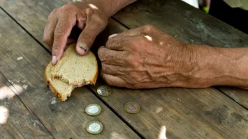 Criză umanitară fără precedent: programul alimentar mondial al ONU pierde 40% din finanțare, milioane de vieți în pericol