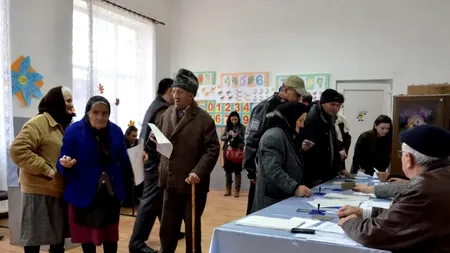 Câte persoane de peste 100 de ani votează astăzi președintele României