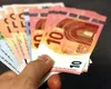 Oraşul din România unde încă se mai face bişniţă cu valută ca în anii ’90