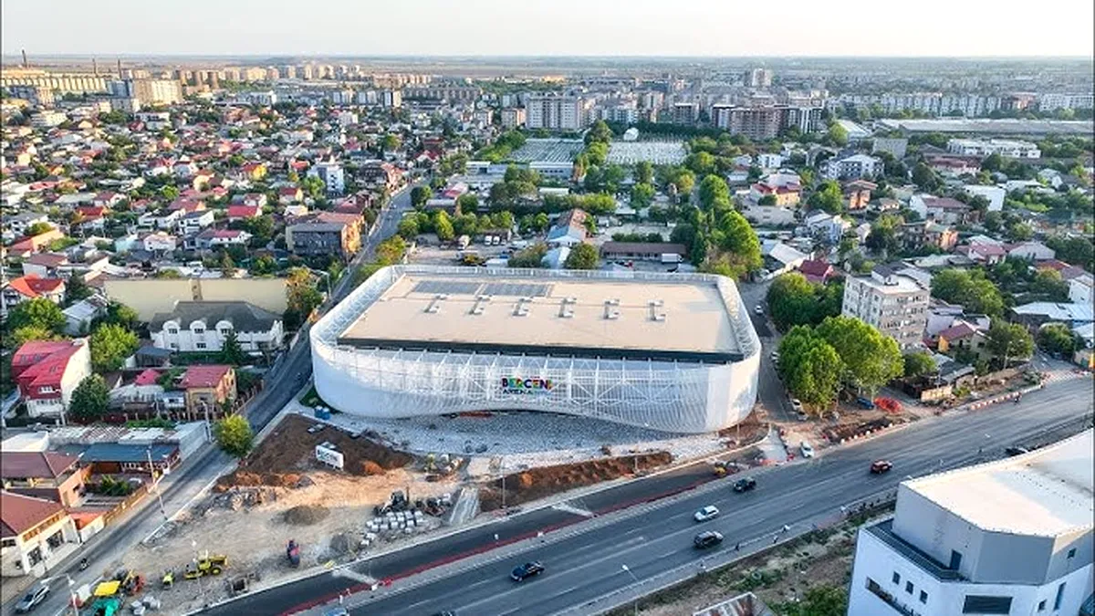 Berceni Arena, primul patinoar construit în București în ultimele șapte decenii, inaugurat cu Supercupa României la hochei