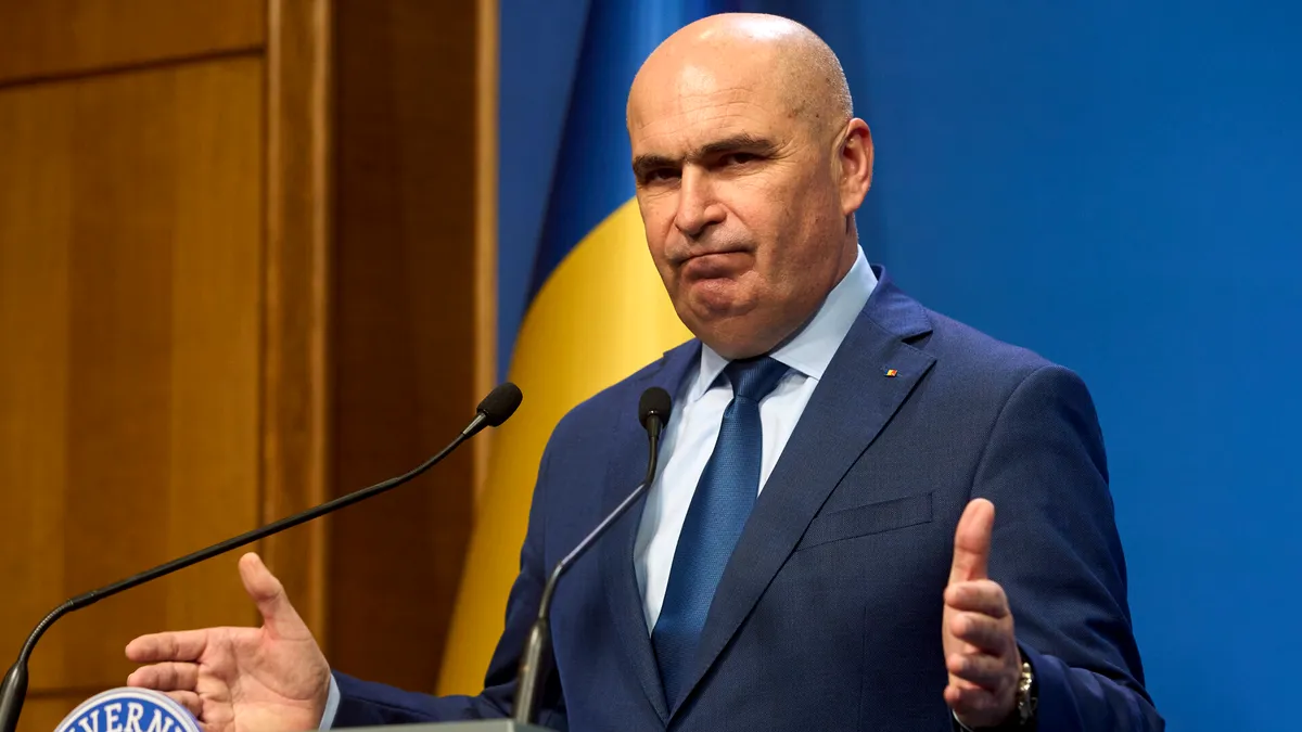 Incident la Botoșani: un protestatar ar fi încercat să-l atace pe Ilie Bolojan cu pietre