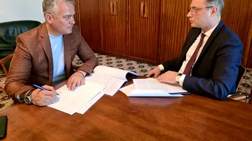 Adrian Veștea anunță al doilea nume din cabinetul său: Luca Niculescu, propus ministru de Externe