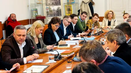 Întâlniri de lucru ale ministrului Agriculturii cu reprezentanții sectoarelor pescăresc, suin și vegetal
