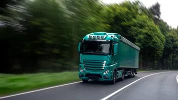 România, lider european la transport rutier. Lipsa autostrăzilor ne pune frână