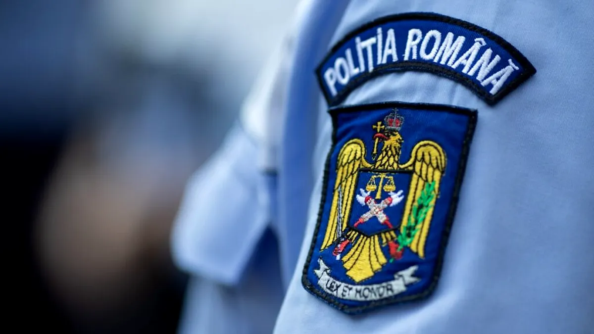 Un polițist a primit 15.900 de euro de la un hacker cercetat de DIICOT. Îi oferea informații din anchetă contra cost