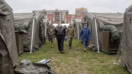 Situație gravă în România! Spitalul militar mobil din Timișoara a rămas fără locuri libere la numai patru zile de la deschidere