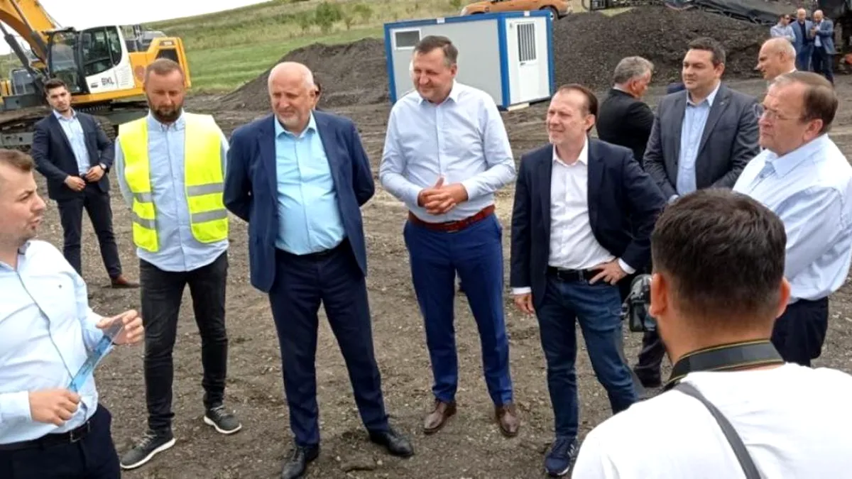 Premierul Florin Cîțu a vizitat lucrările de reabilitare și modernizare a DN 28B