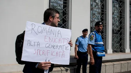 Protest USR în fața Palatului Cotroceni: „România educată, altă generație sacrificată”