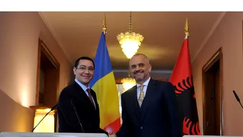 Cine este fostul premier aflat în relații excelente cu premierul Albaniei, Edi Rama